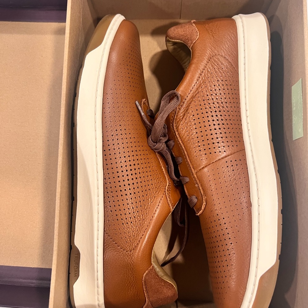 Johnston and Murphy men's Daxton Brown Leather Casual Shoes
